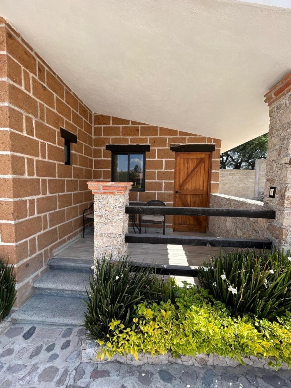 Cabanas, Suites Y Habitaciones Rancho San Jorge Бернал Екстериор снимка