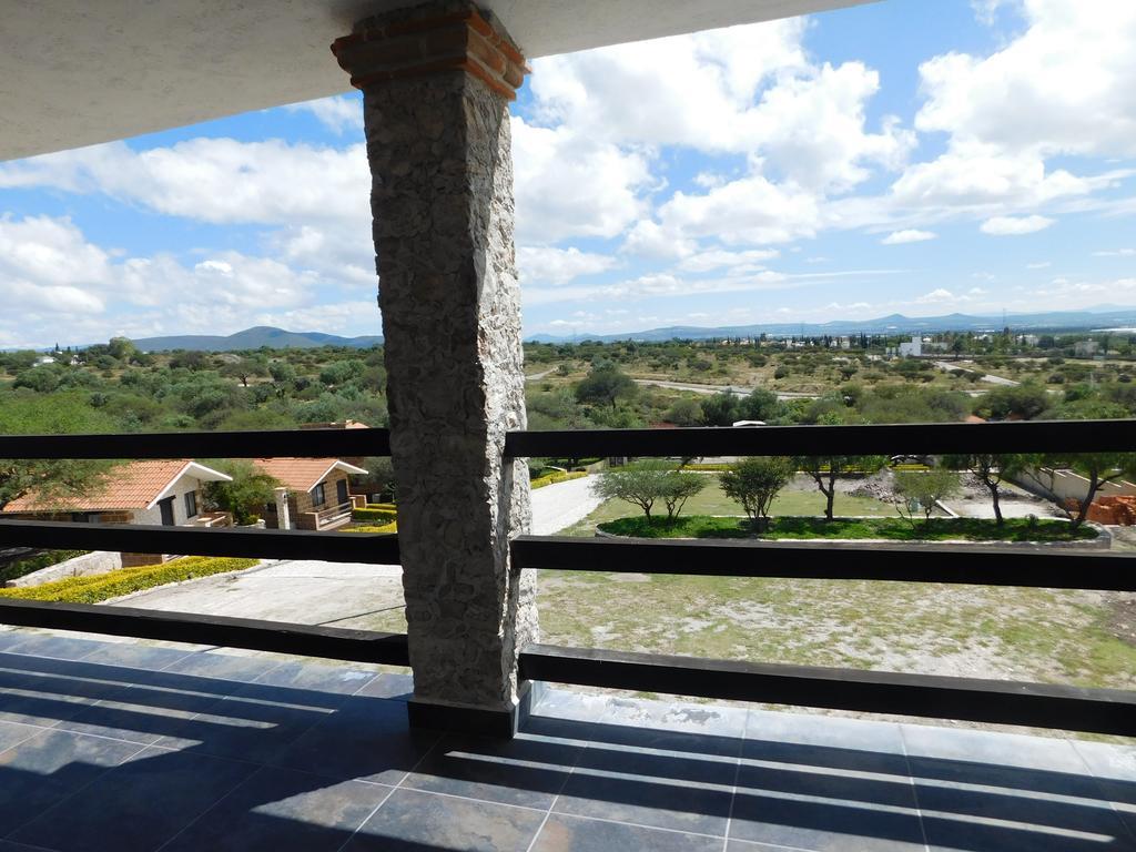 Cabanas, Suites Y Habitaciones Rancho San Jorge Бернал Екстериор снимка